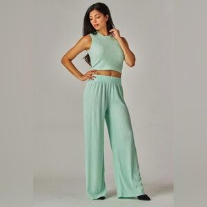Love Poem Plisse Lounge Set Mint Green Large Wide Leg 2 pc Spring Summer NWT
